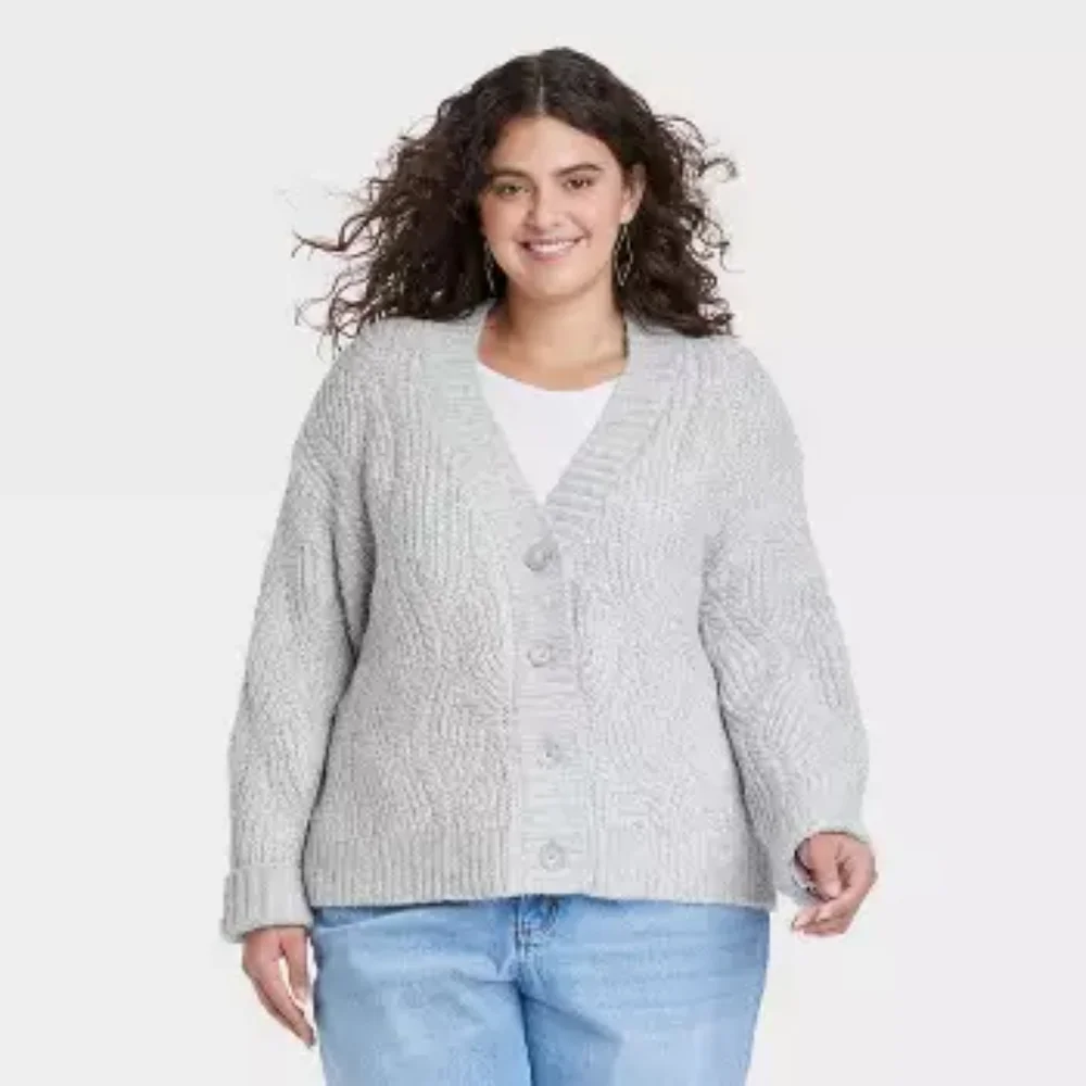 Universal Thread Light Gray Chunky Knit Button Cardigan - Picture 1 of 2